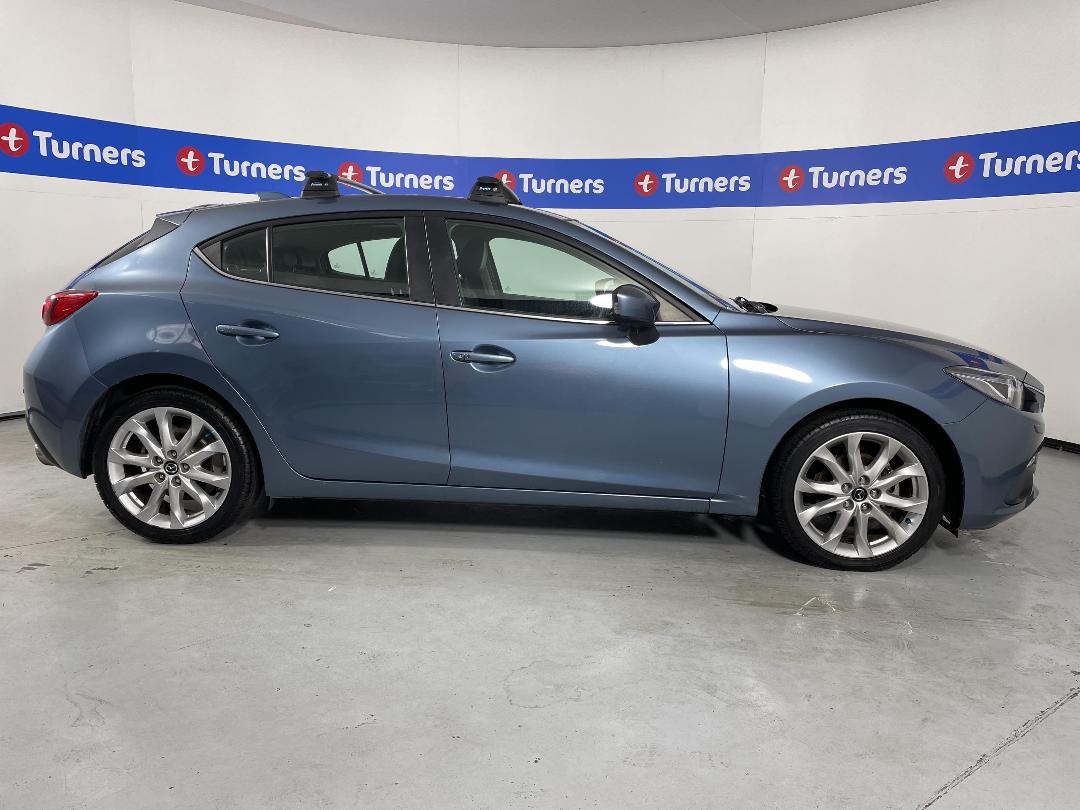 Photo '23' of Mazda Mazda3 Photo '23' of Mazda Mazda3