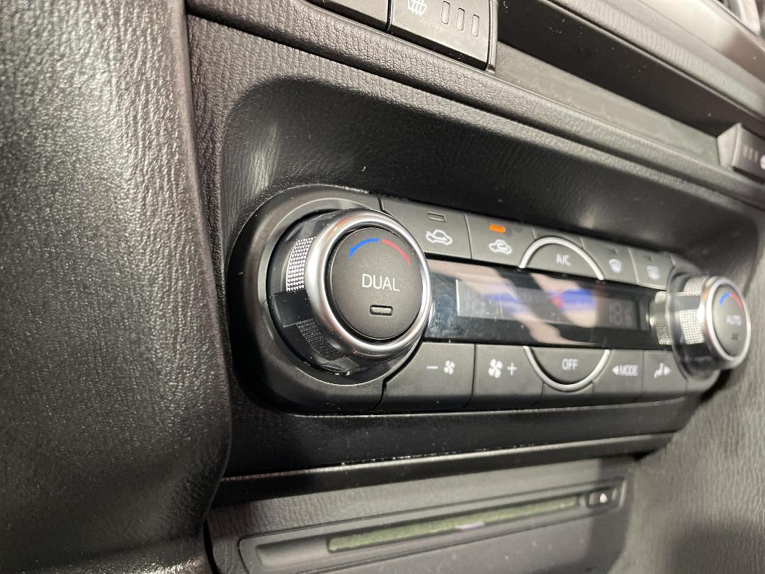 Photo '29' of Mazda Mazda3 Photo '29' of Mazda Mazda3