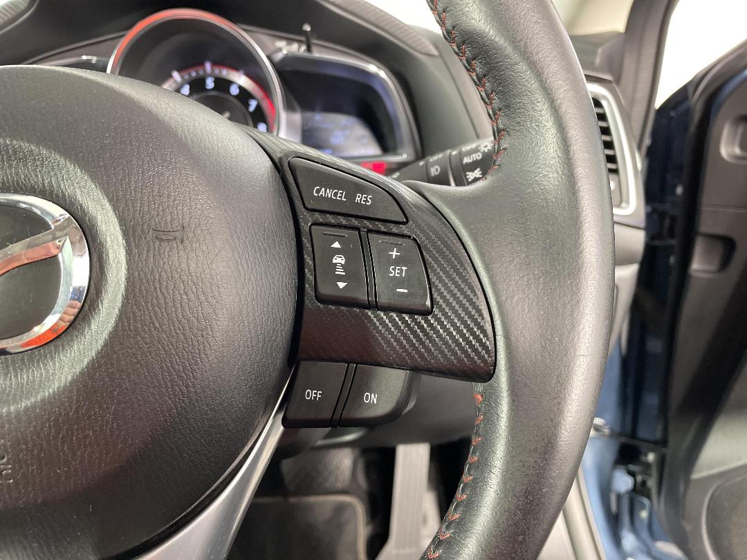 Photo '37' of Mazda Mazda3 Photo '37' of Mazda Mazda3