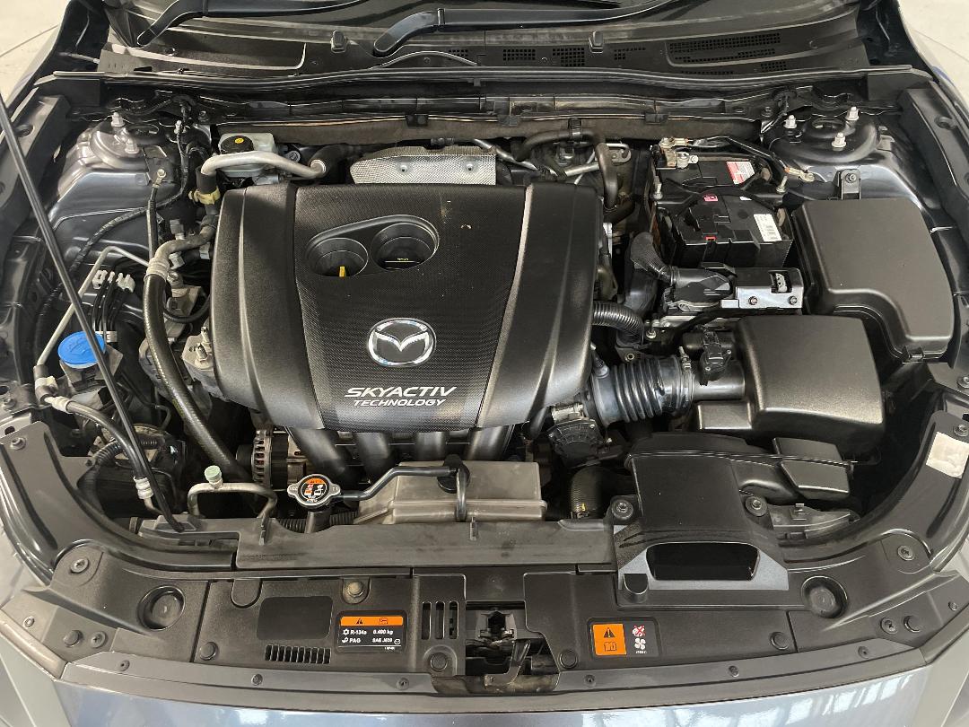 Photo '13' of Mazda Mazda3 Photo '13' of Mazda Mazda3