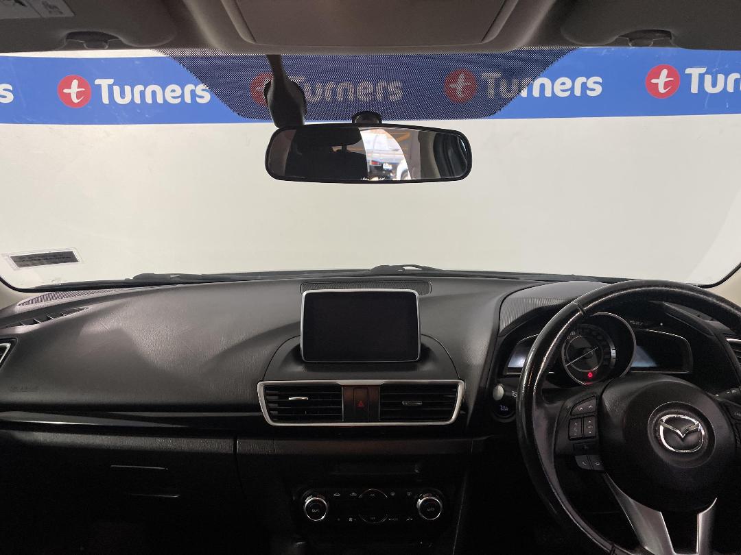 Photo '17' of Mazda Mazda3 Photo '17' of Mazda Mazda3