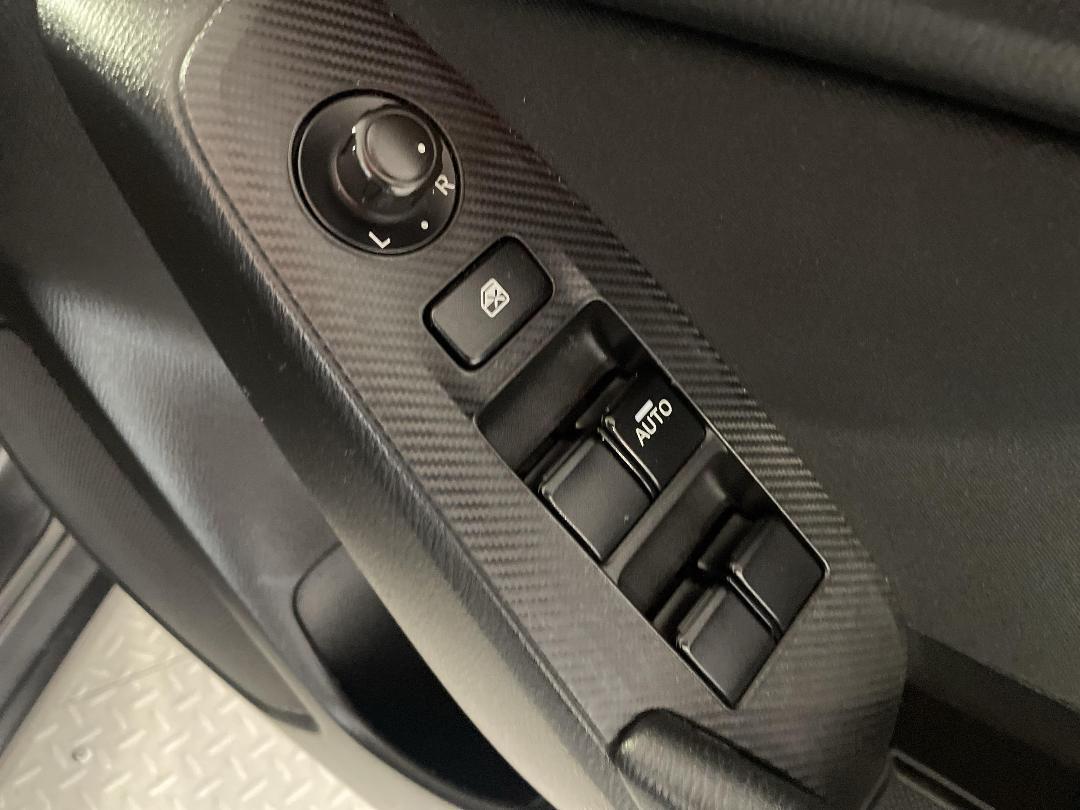 Photo '24' of Mazda Mazda3 Photo '24' of Mazda Mazda3