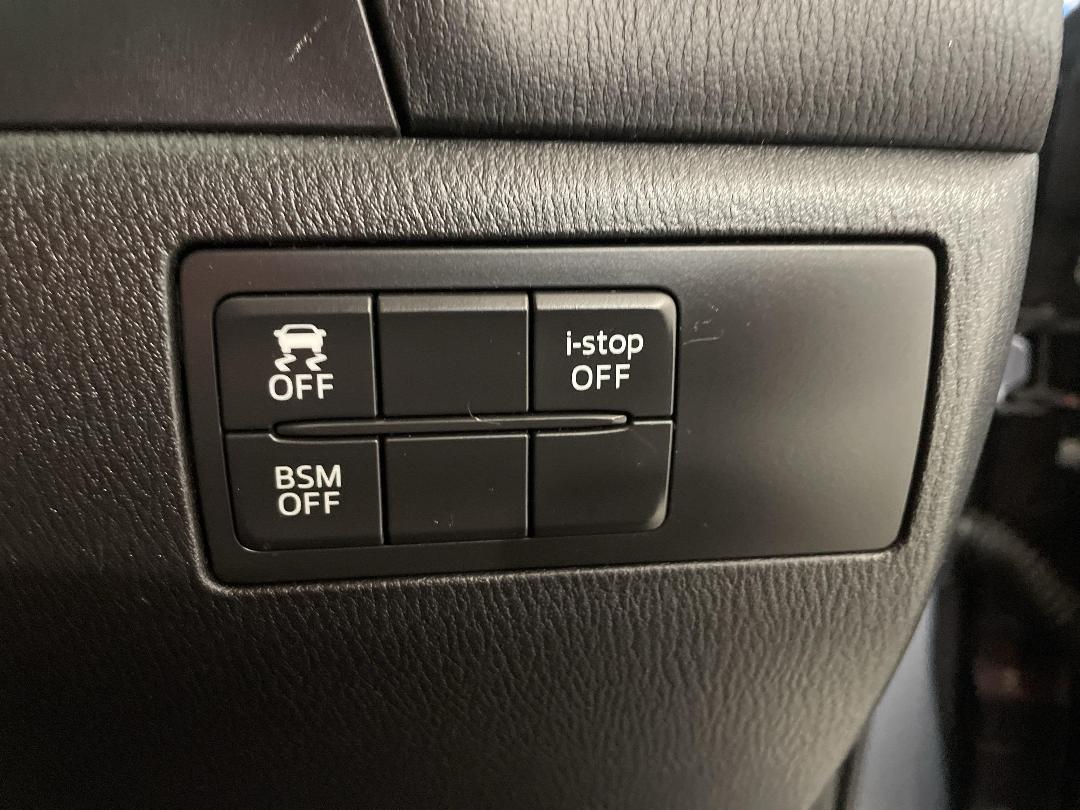 Photo '25' of Mazda Mazda3 Photo '25' of Mazda Mazda3