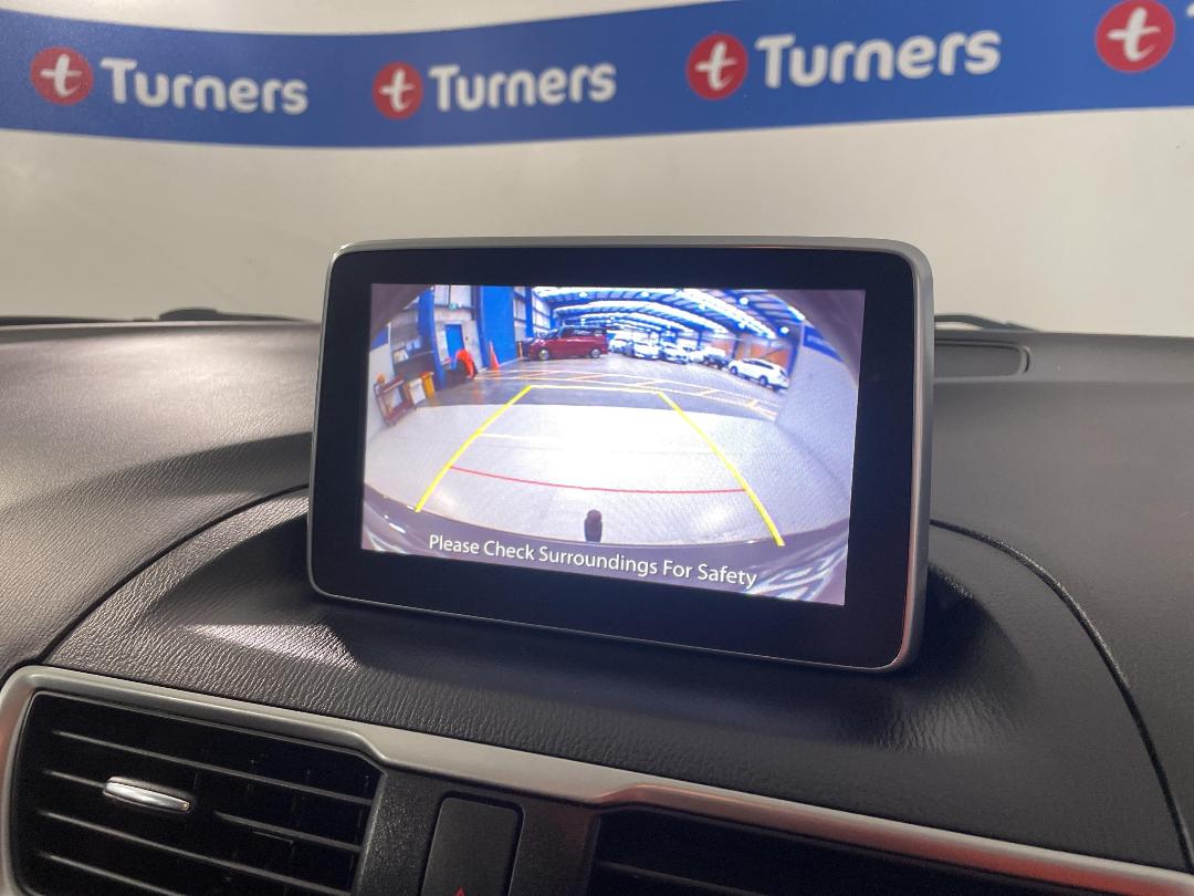 Photo '30' of Mazda Mazda3 Photo '30' of Mazda Mazda3