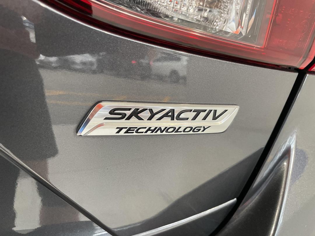 Photo '37' of Mazda Mazda3 Photo '37' of Mazda Mazda3