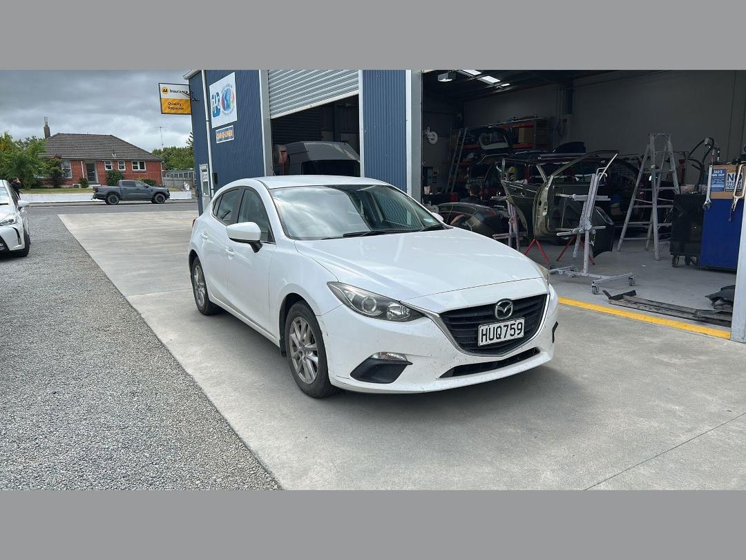 Photo '17' of Mazda Mazda3 GLX Photo '17' of Mazda Mazda3 GLX