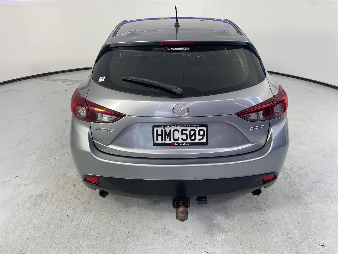 Photo '6' of Mazda Mazda3