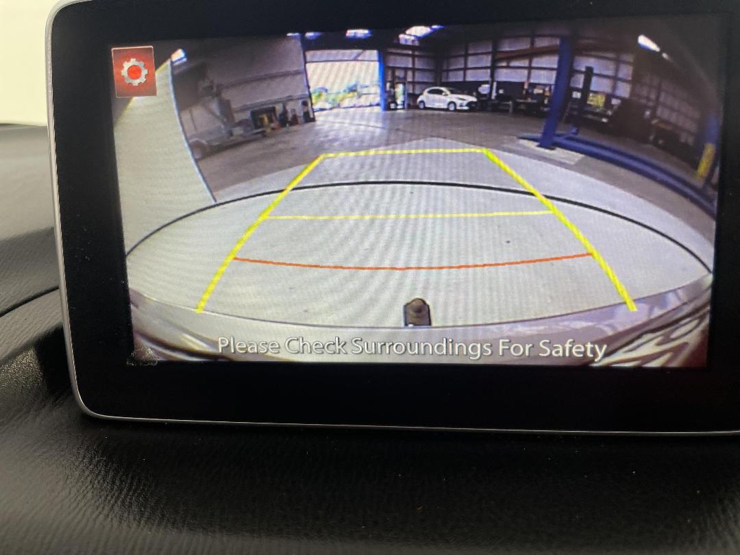 Photo '24' of Mazda Mazda3