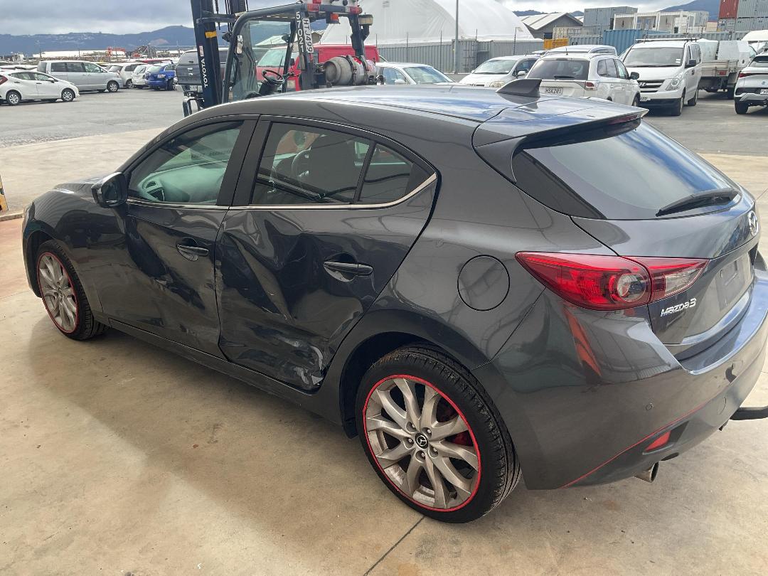 Photo '3' of Mazda Mazda3 SP25