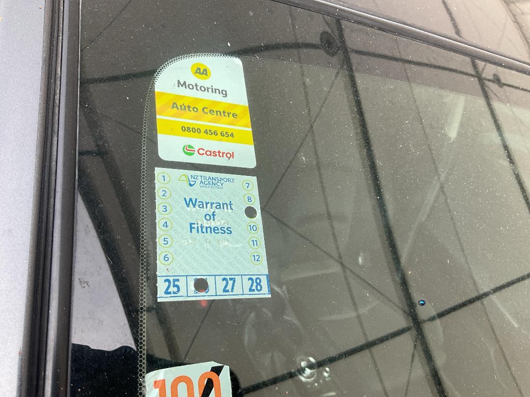 Photo '13' of Mazda Mazda3 SP25