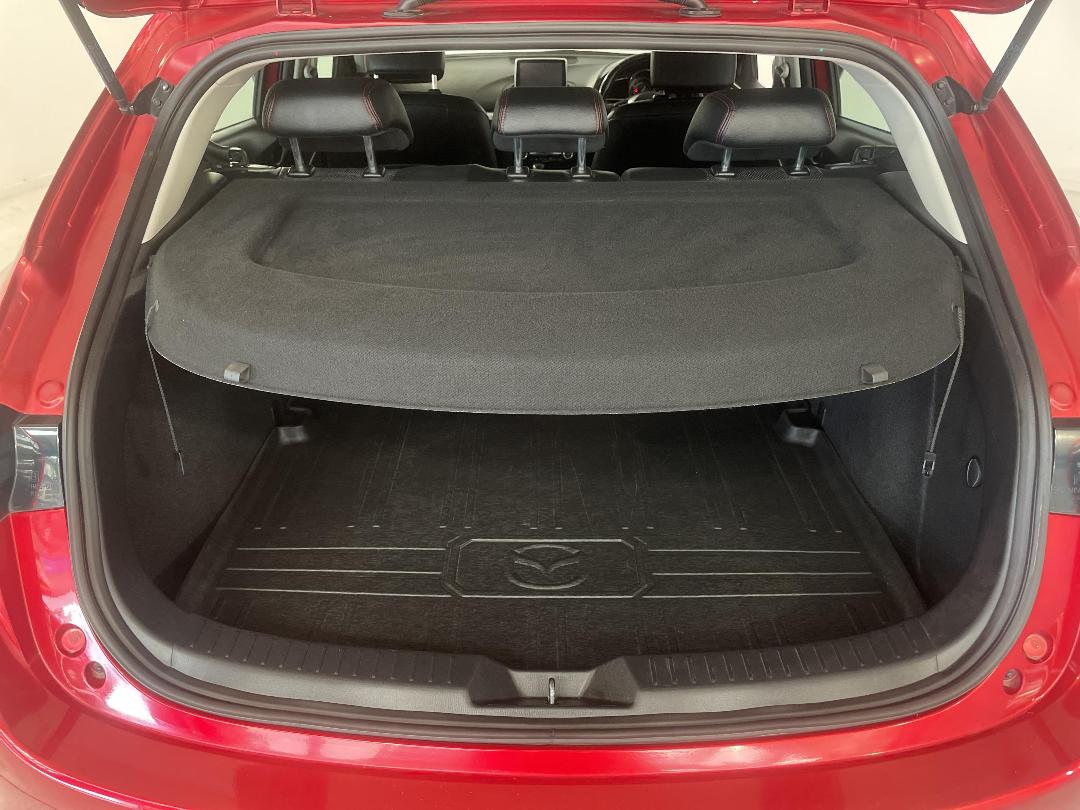 Photo '14' of Mazda Mazda3 Photo '14' of Mazda Mazda3