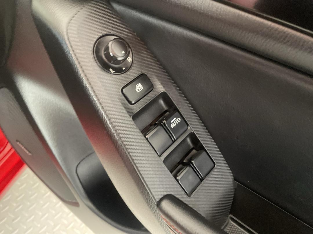 Photo '24' of Mazda Mazda3 Photo '24' of Mazda Mazda3