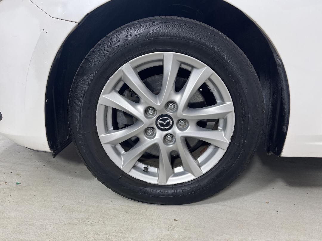 Photo '10' of Mazda Mazda3 Photo '10' of Mazda Mazda3