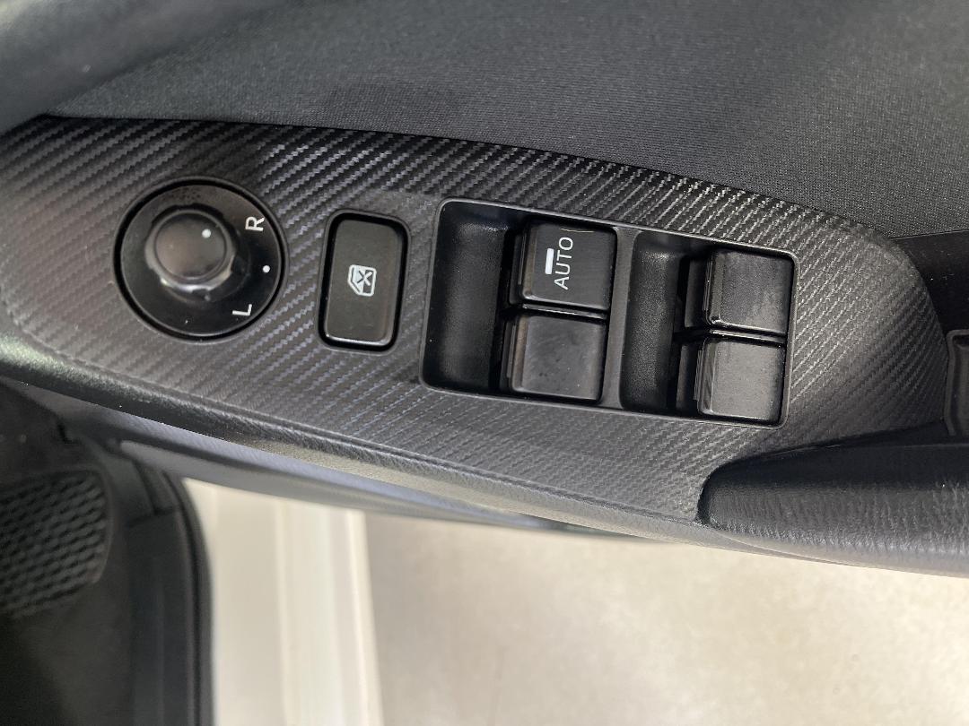 Photo '24' of Mazda Mazda3 Photo '24' of Mazda Mazda3