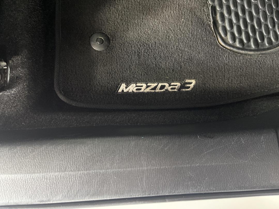 Photo '25' of Mazda Mazda3 Photo '25' of Mazda Mazda3