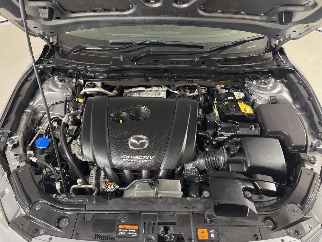 Photo '13' of Mazda Mazda3 Photo '13' of Mazda Mazda3