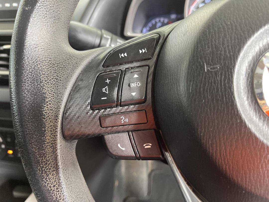 Photo '24' of Mazda Mazda3 Photo '24' of Mazda Mazda3