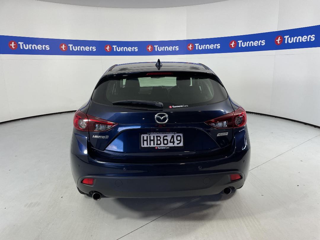 Photo '6' of Mazda Mazda3