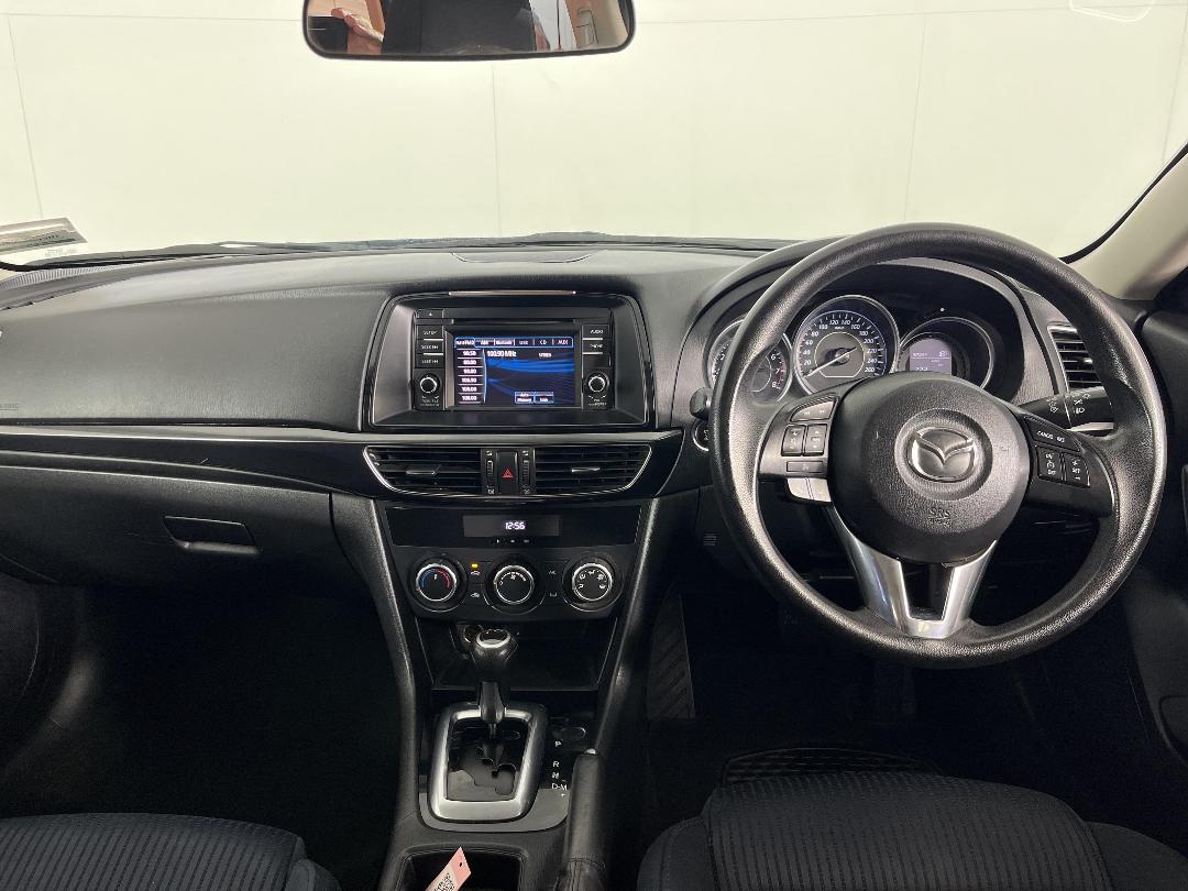 Photo '17' of Mazda Mazda6