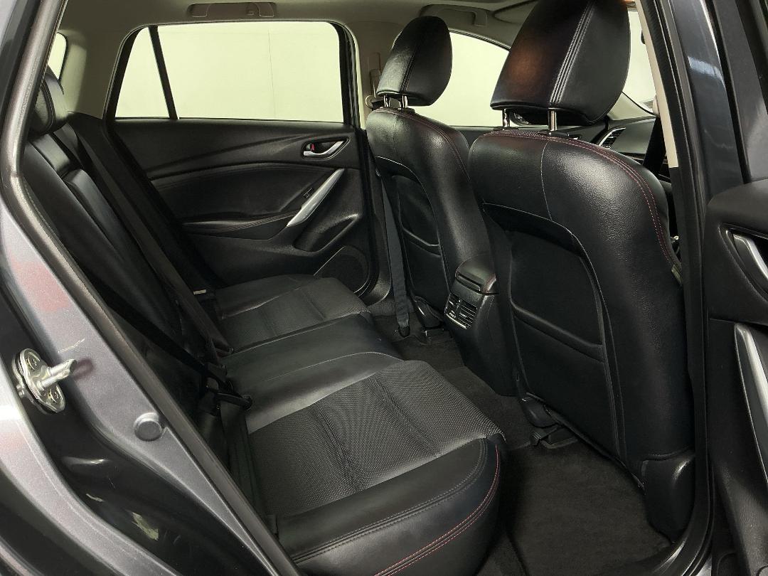 Photo '20' of Mazda Mazda6