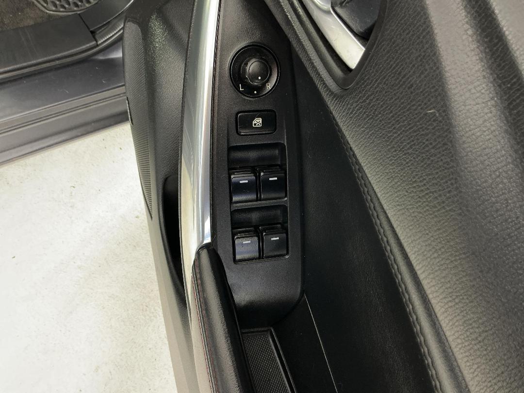 Photo '23' of Mazda Mazda6