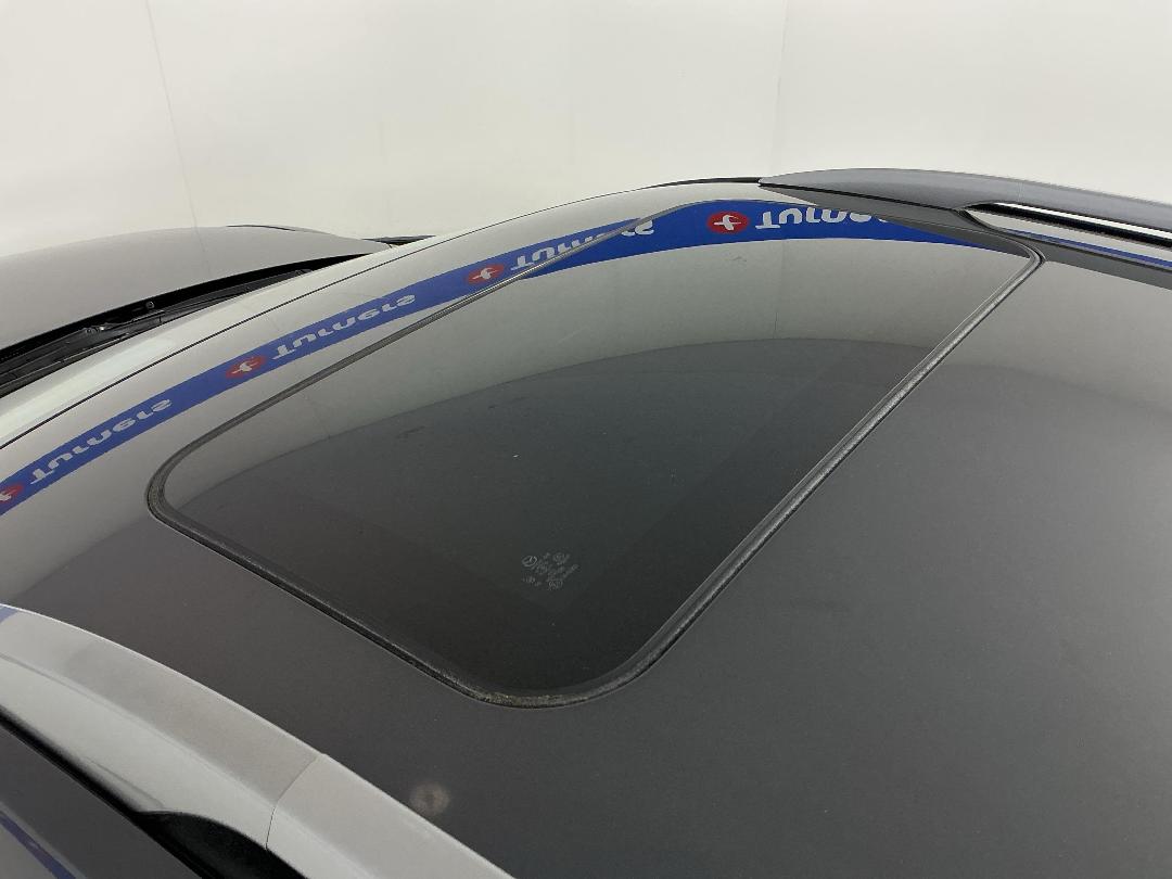 Photo '33' of Mazda Mazda6