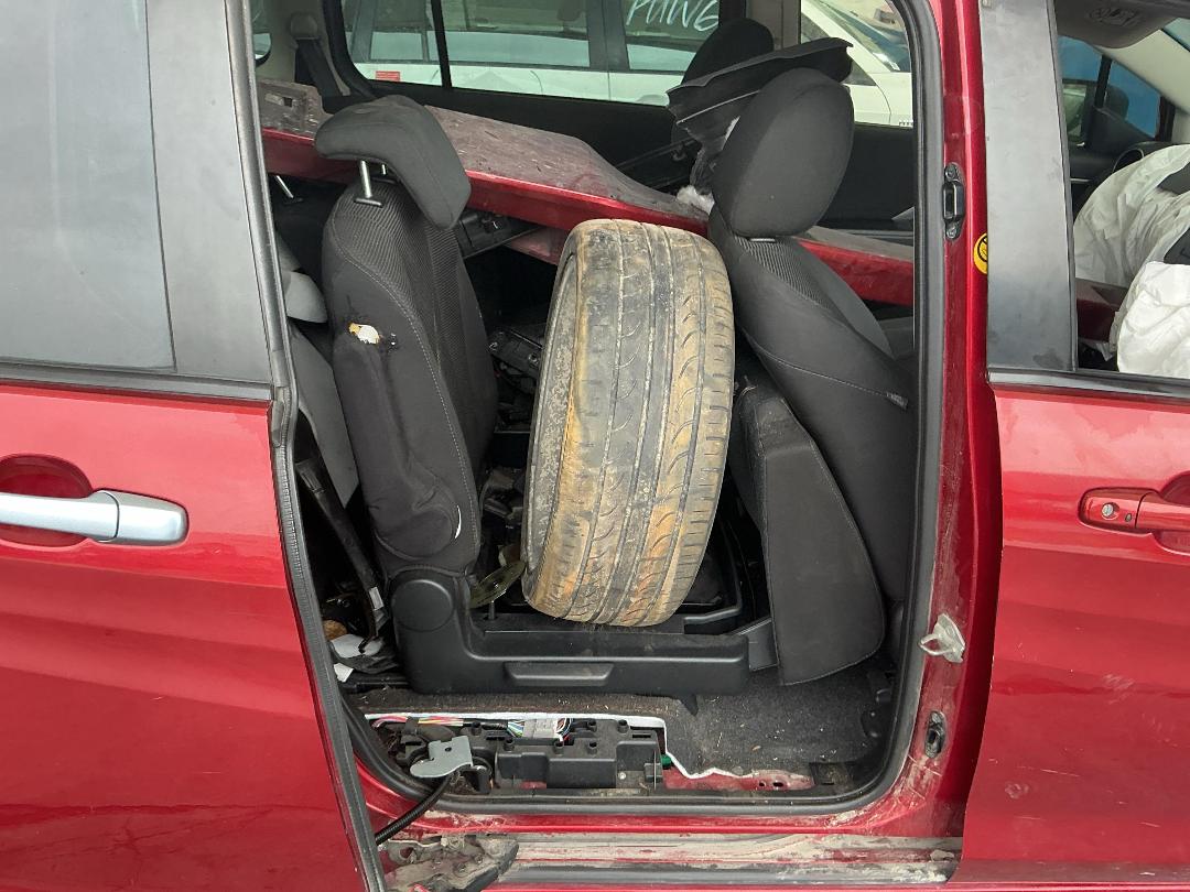 Photo '6' of Mazda Premacy Photo '6' of Mazda Premacy