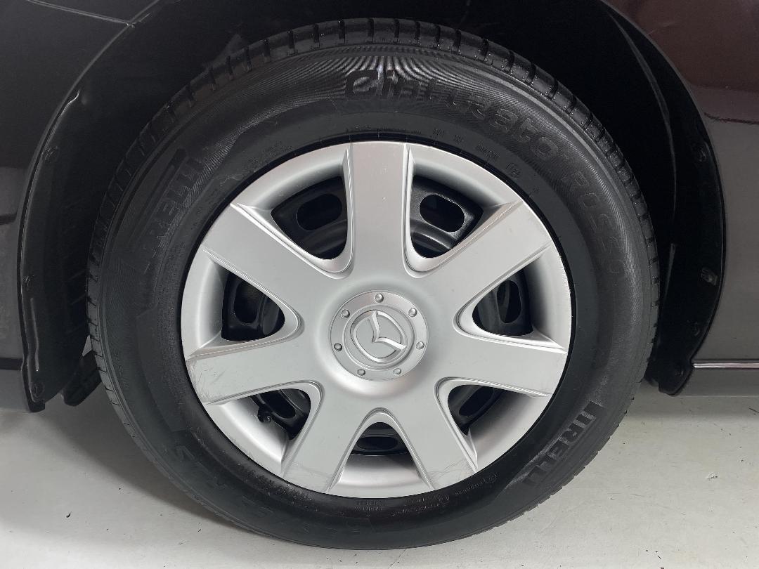 Photo '10' of Mazda Premacy