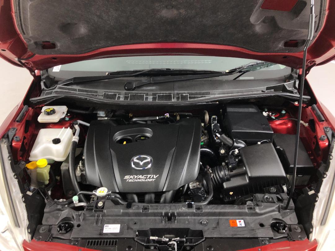 Photo '13' of Mazda Premacy