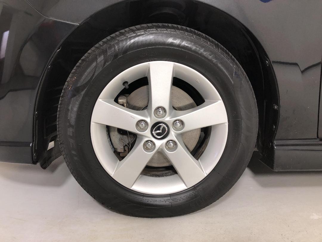 Photo '10' of Mazda Premacy