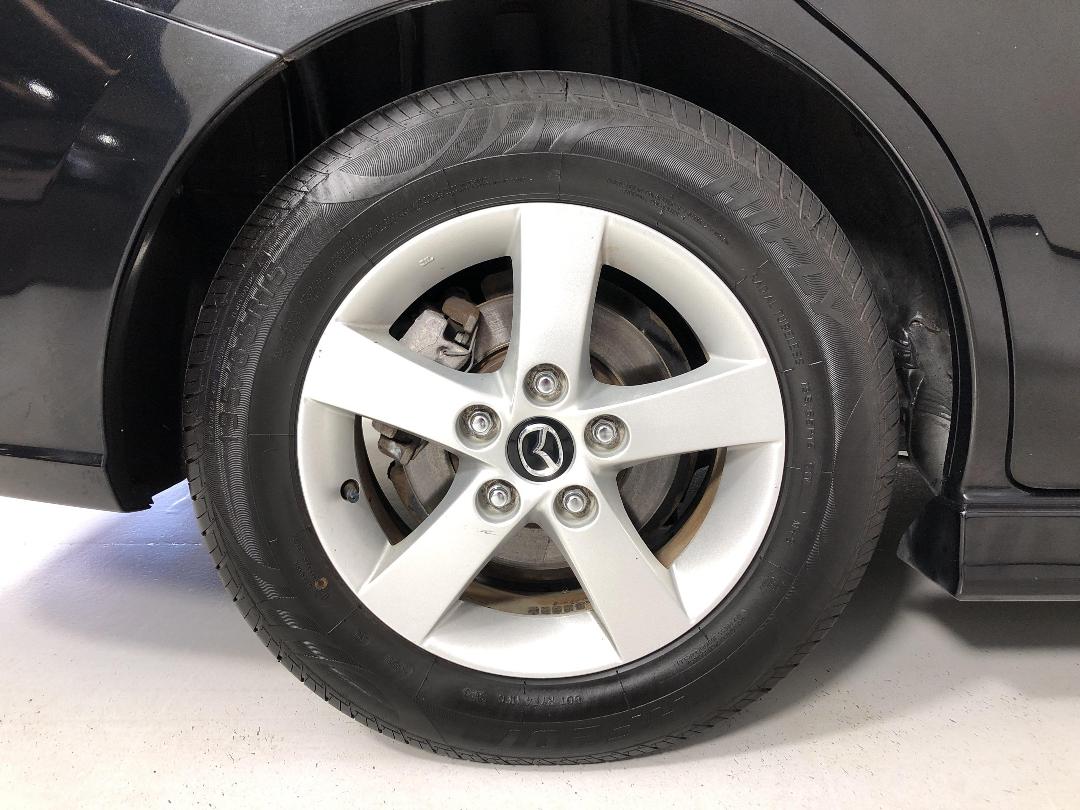 Photo '12' of Mazda Premacy