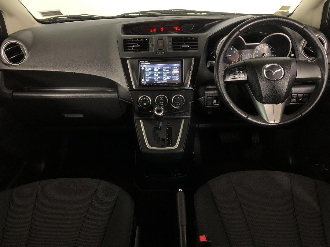 Photo '17' of Mazda Premacy