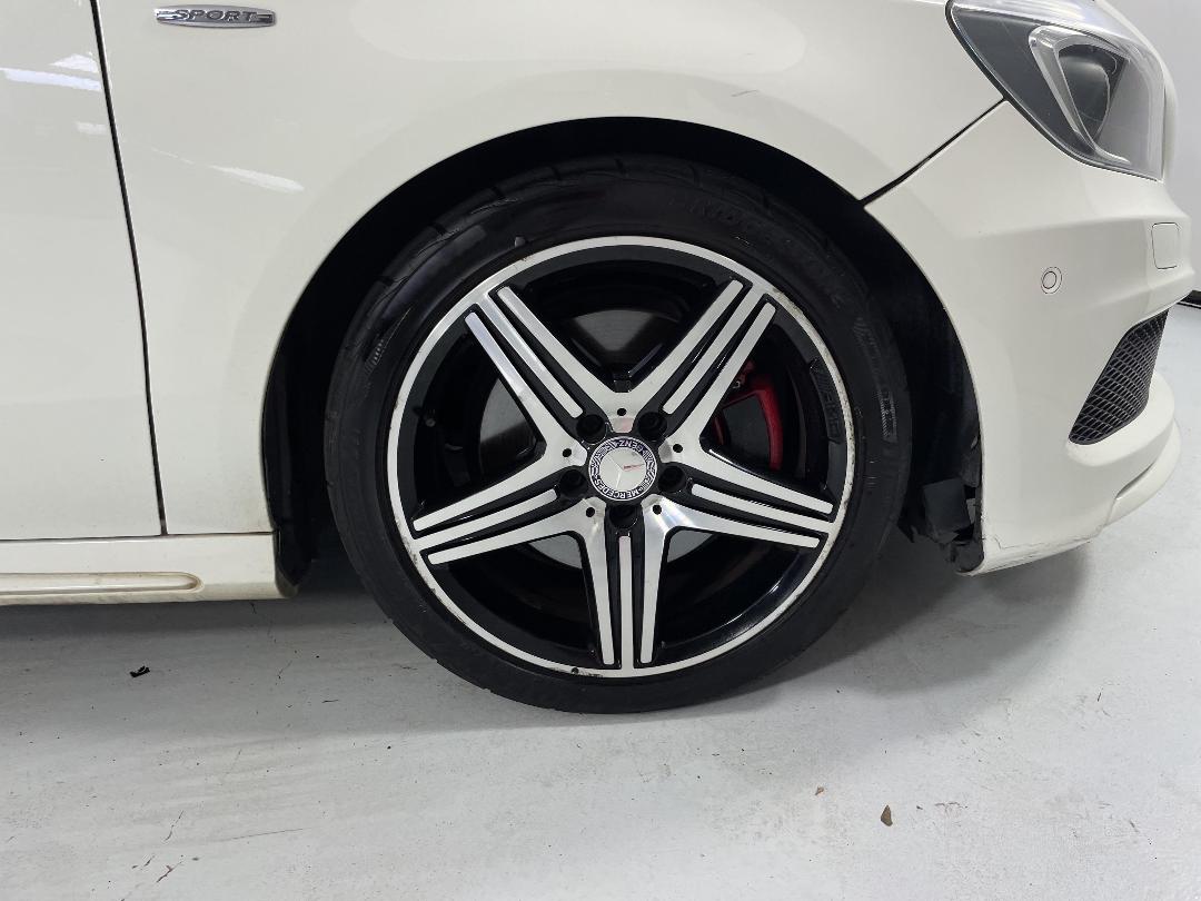 Photo '9' of Mercedes-Benz A-Class