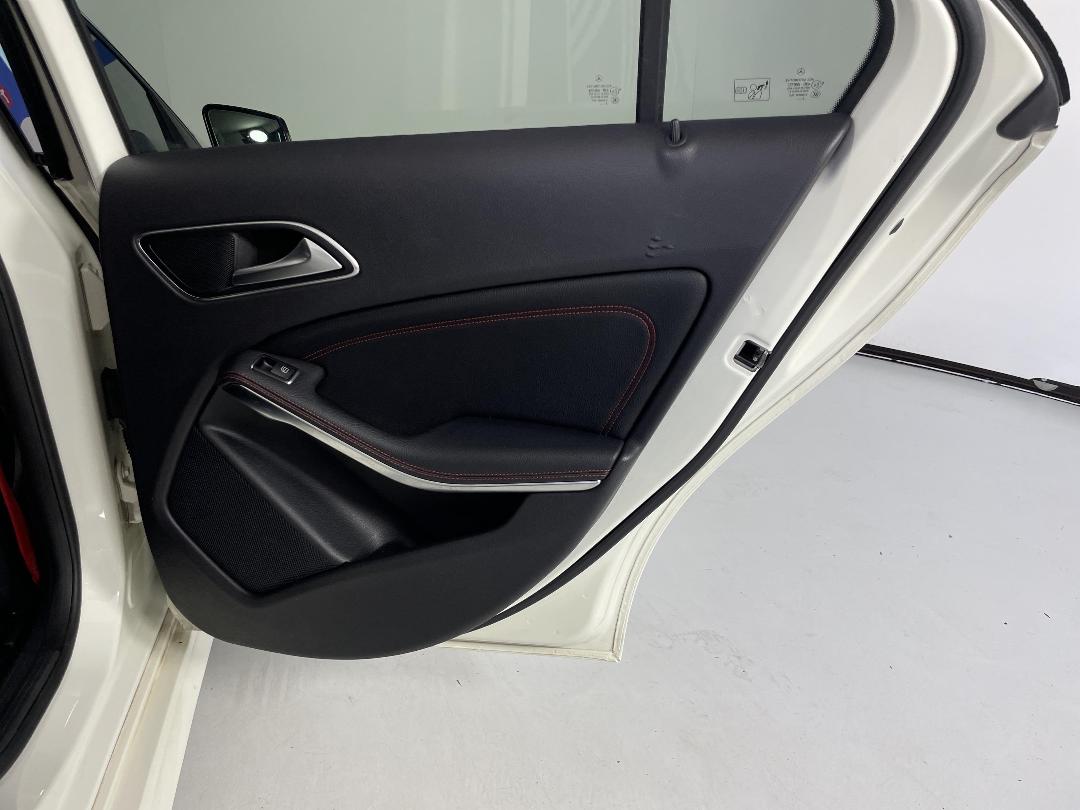 Photo '19' of Mercedes-Benz A-Class