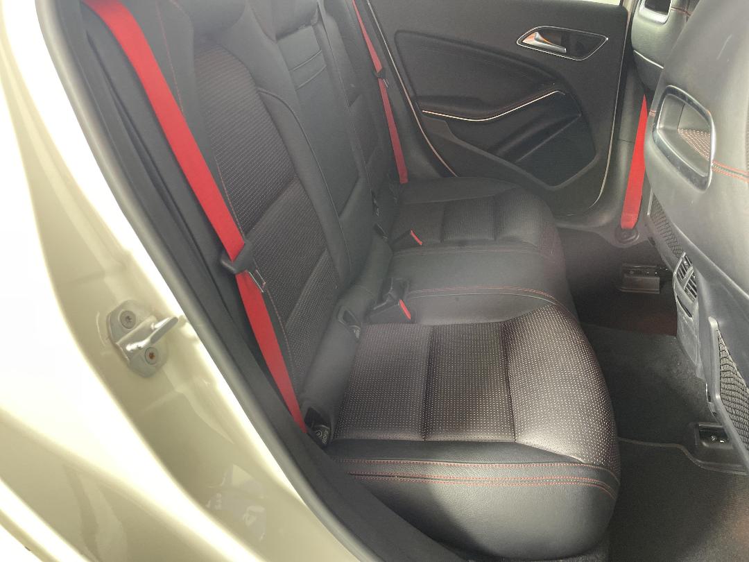 Photo '20' of Mercedes-Benz A-Class