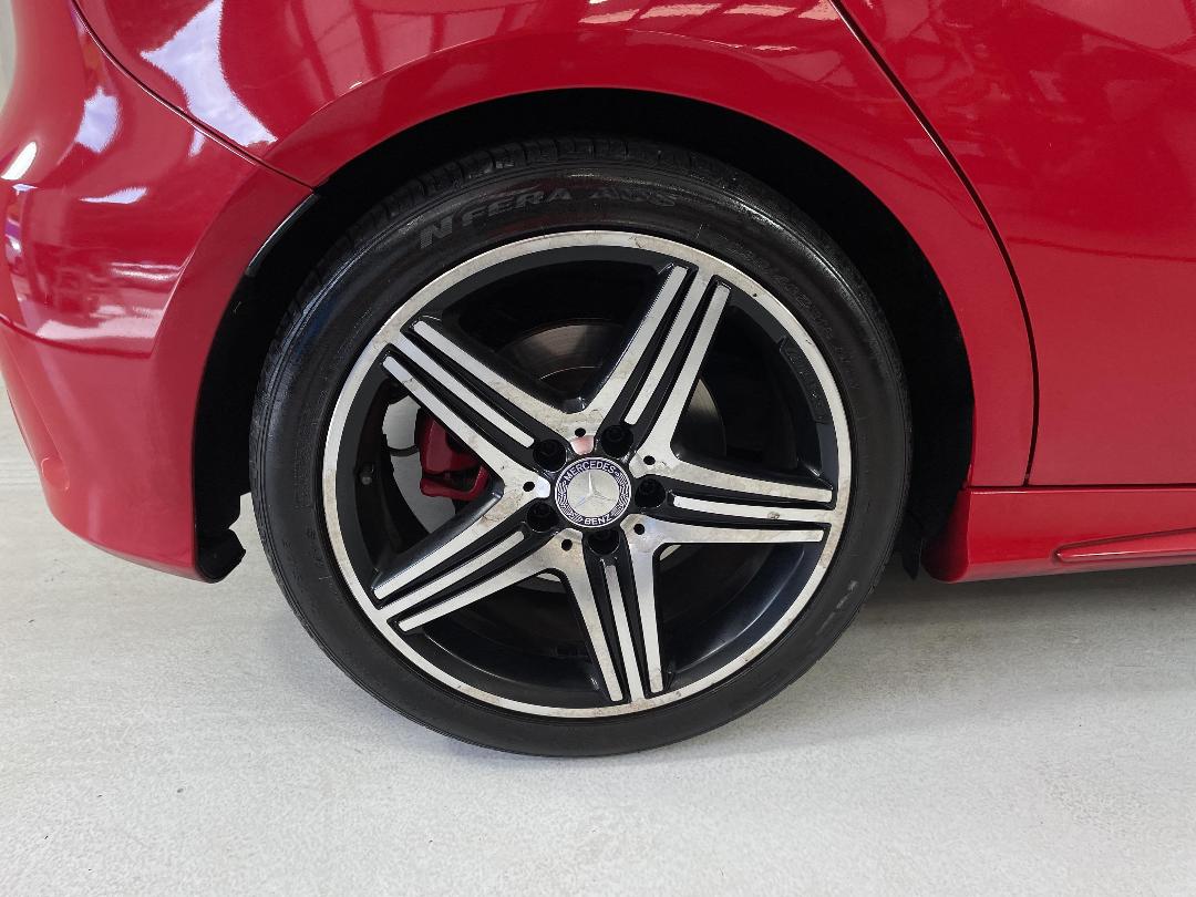 Photo '12' of Mercedes-Benz A-Class Photo '12' of Mercedes-Benz A-Class