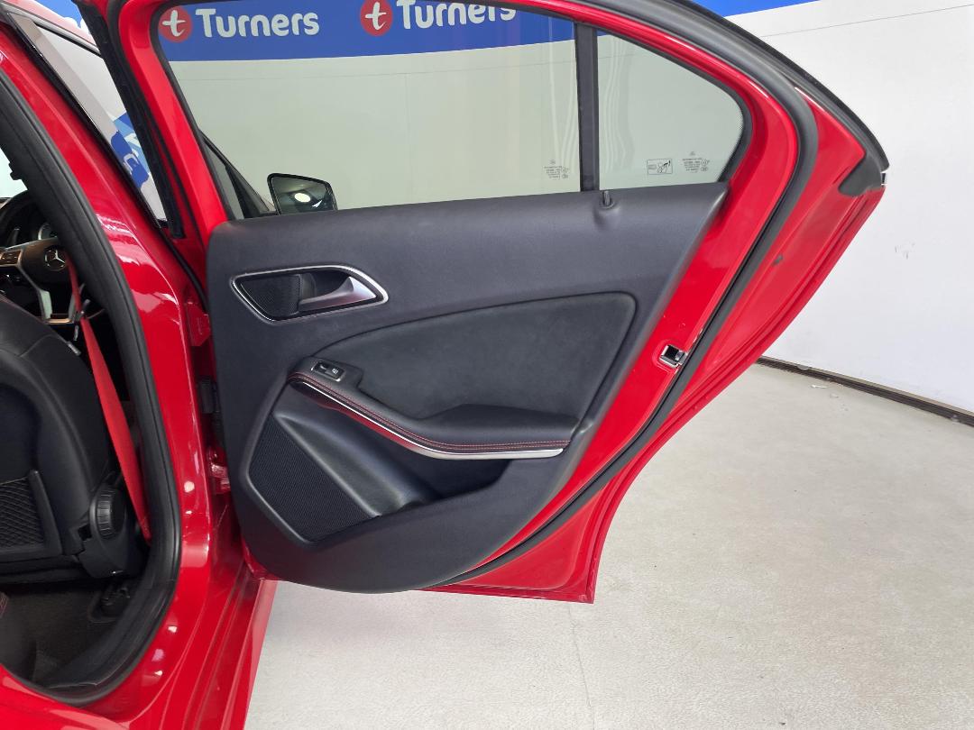 Photo '19' of Mercedes-Benz A-Class Photo '19' of Mercedes-Benz A-Class