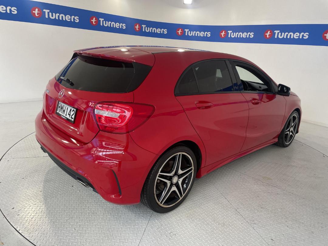 Photo '7' of Mercedes-Benz A180 Photo '7' of Mercedes-Benz A180