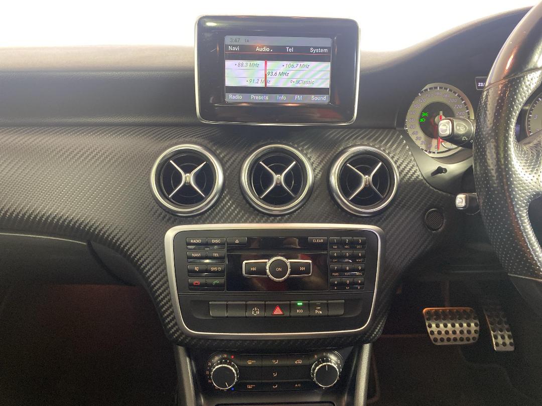 Photo '18' of Mercedes-Benz A180