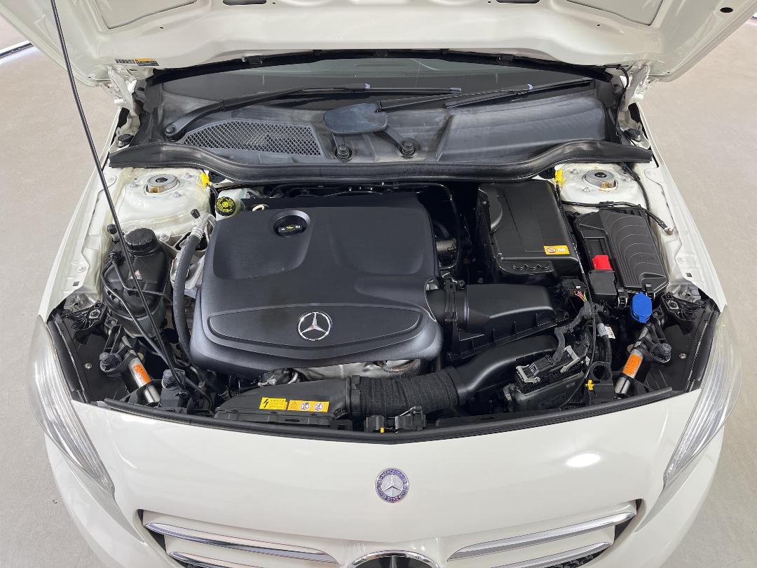 Photo '13' of Mercedes-Benz A180 Photo '13' of Mercedes-Benz A180