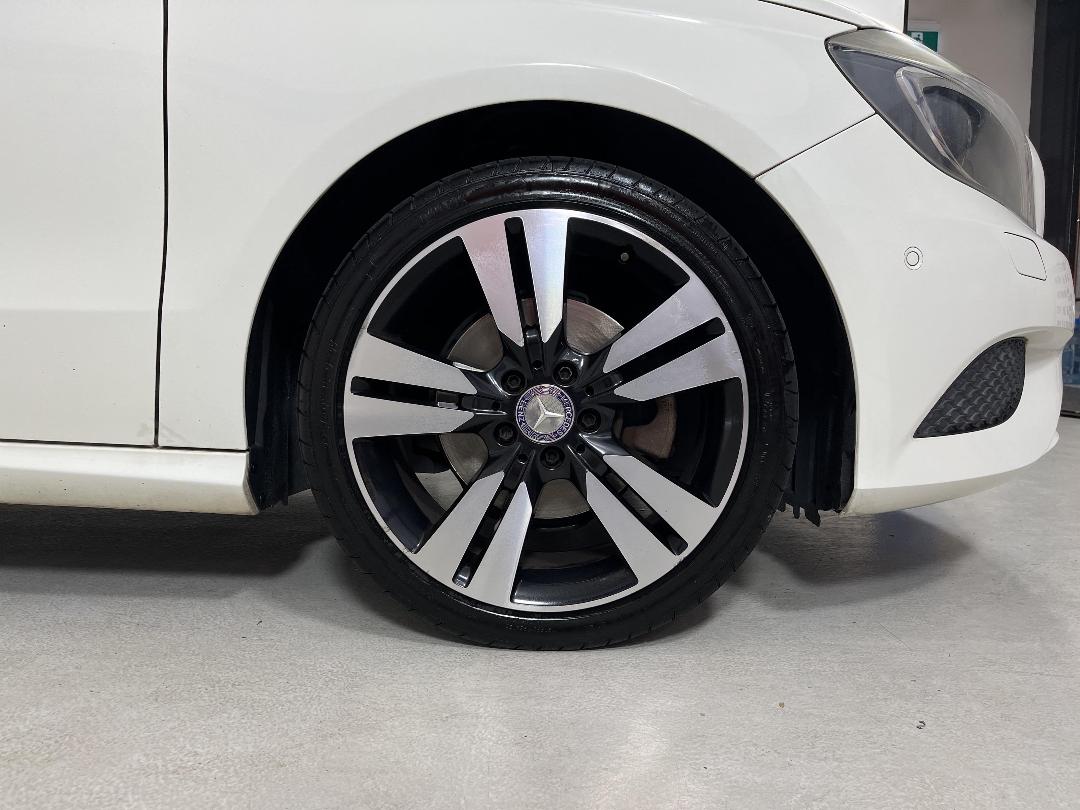 Photo '9' of Mercedes-Benz A180 Photo '9' of Mercedes-Benz A180