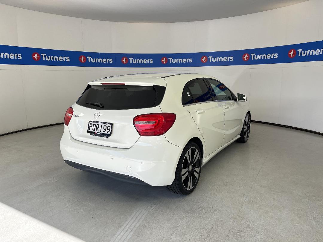 Photo '7' of Mercedes-Benz A180 Photo '7' of Mercedes-Benz A180