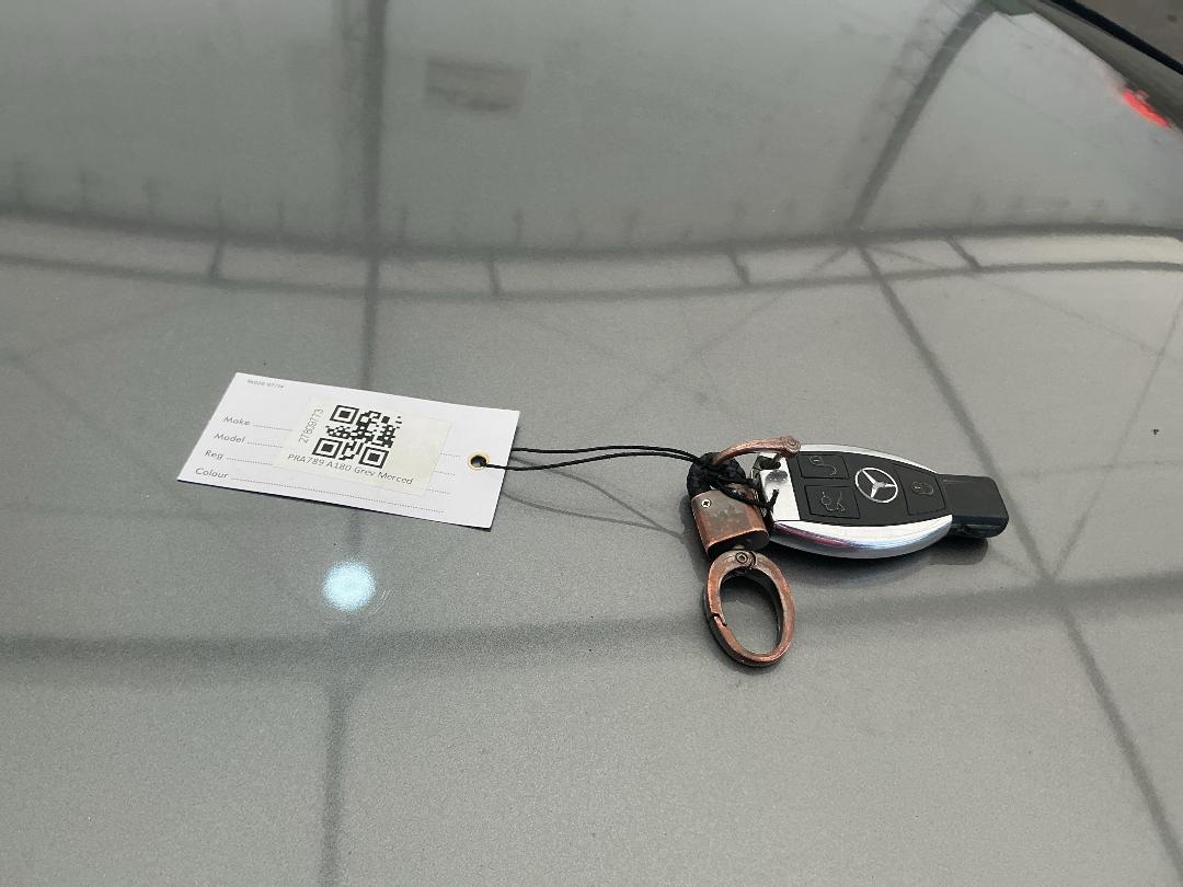 Photo '21' of Mercedes-Benz A180 Photo '21' of Mercedes-Benz A180