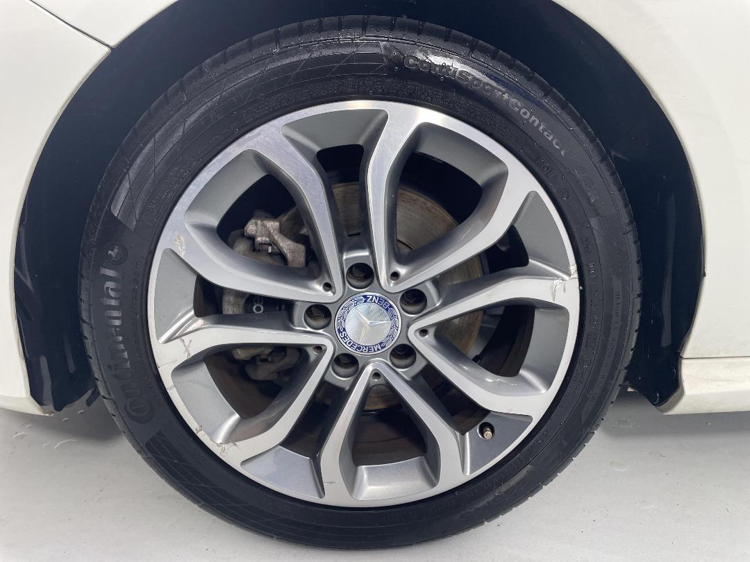 Photo '10' of Mercedes-Benz A180