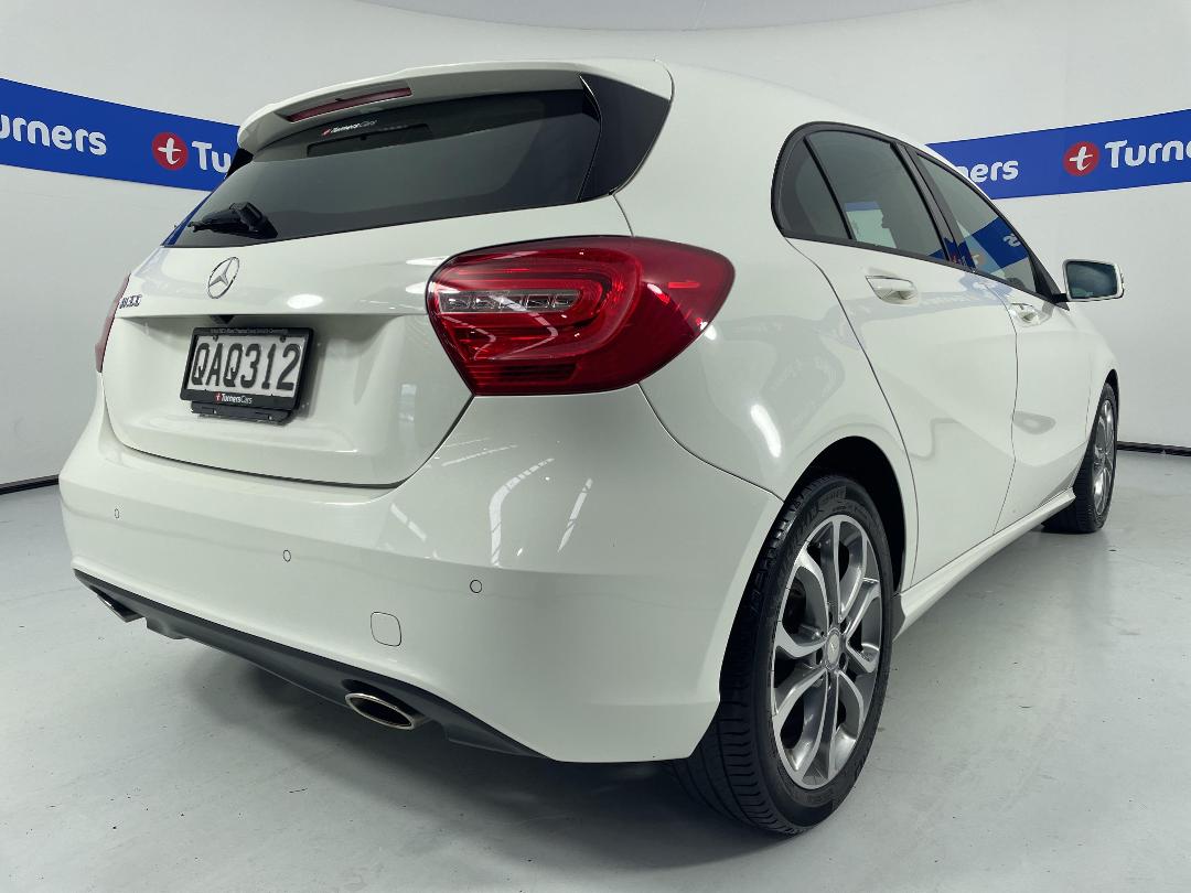 Photo '7' of Mercedes-Benz A180