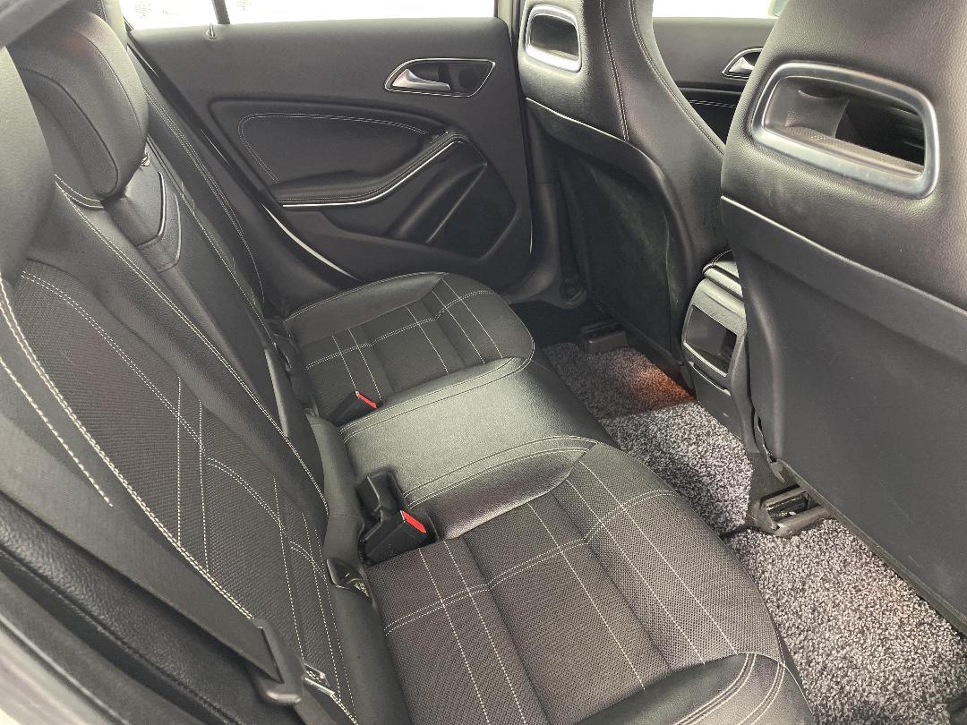 Photo '20' of Mercedes-Benz A180