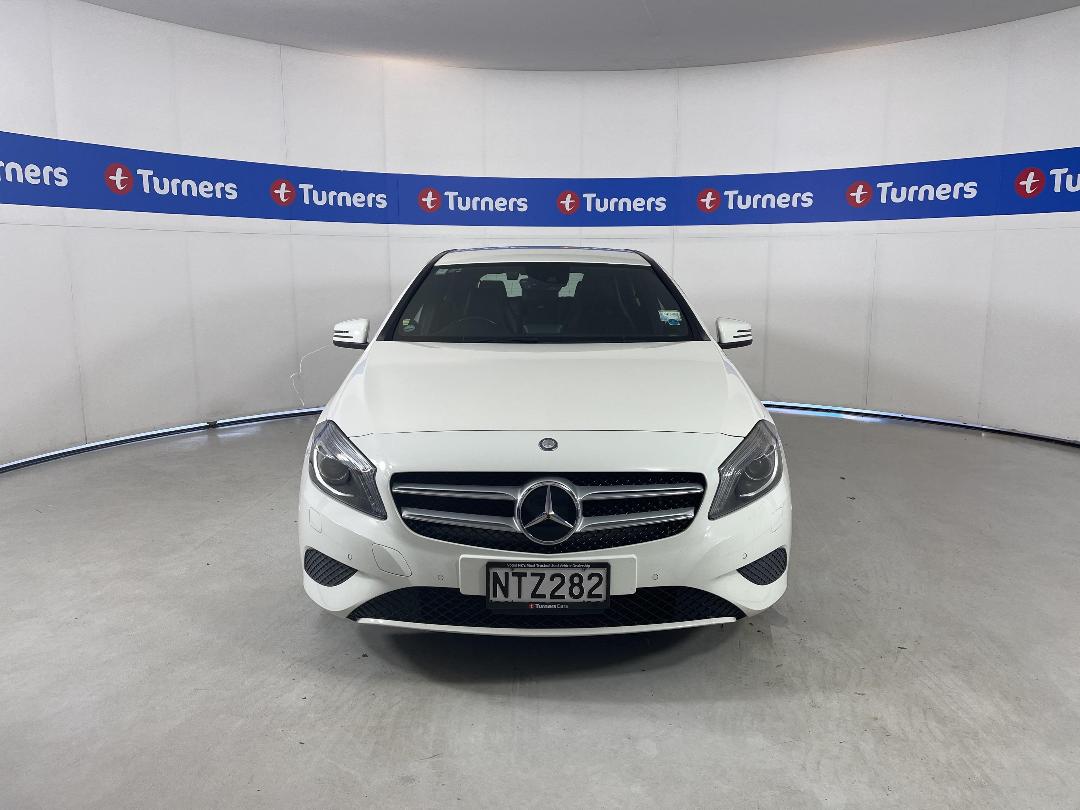 Photo '2' of Mercedes-Benz A180