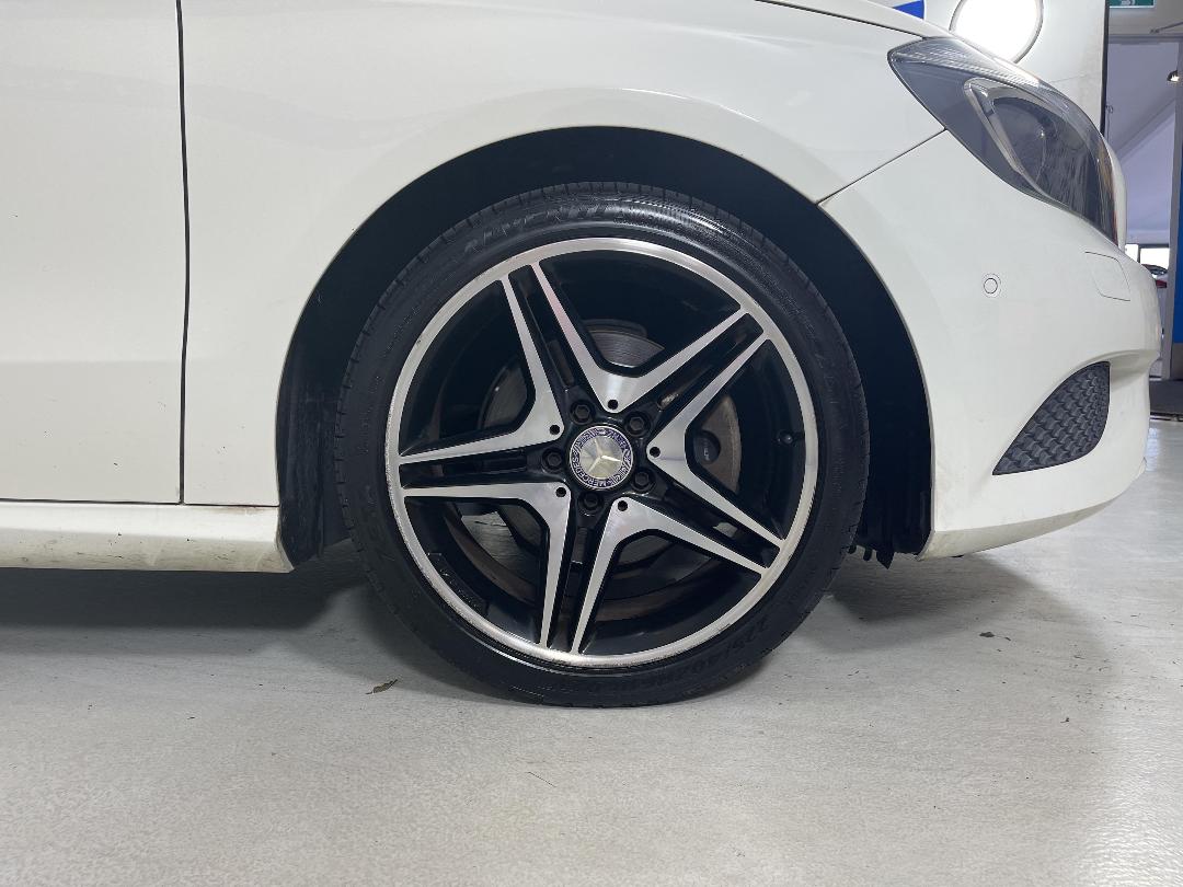 Photo '9' of Mercedes-Benz A180