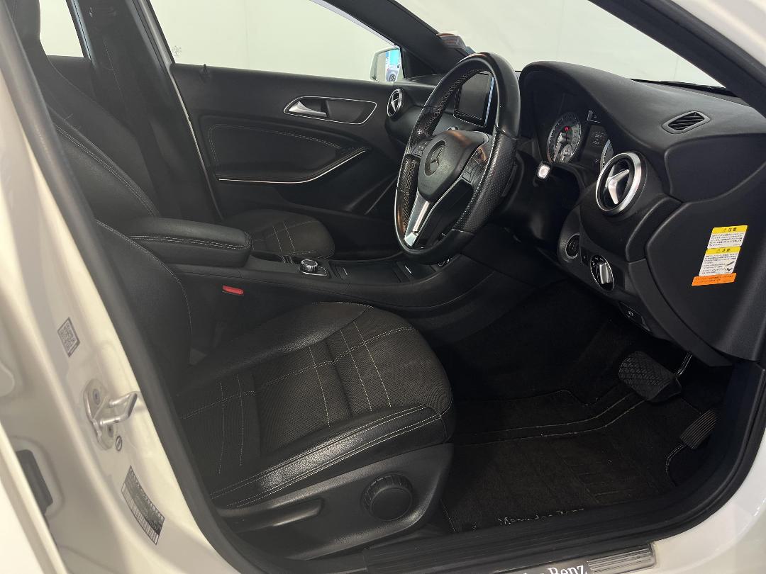 Photo '16' of Mercedes-Benz A180