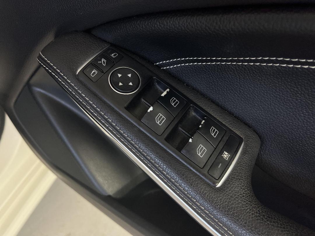 Photo '24' of Mercedes-Benz A180